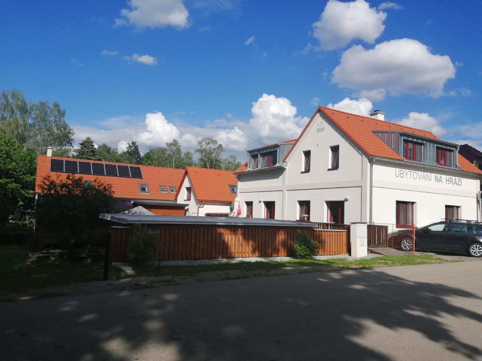 Ubytovani Na Hrazi Stankov  Exterior foto